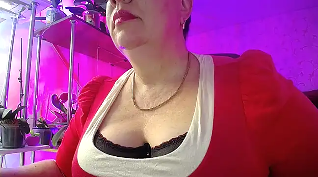 Snapshot of _Sweet_Woman chatting on 01-29-25, 08:08  Sweet Woman online show from 01-29-25, 08:08