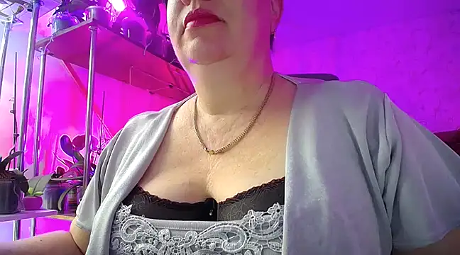 Snapshot of _Sweet_Woman chatting on 02-04-25, 03:54  Sweet Woman online show from 02-04-25, 03:54