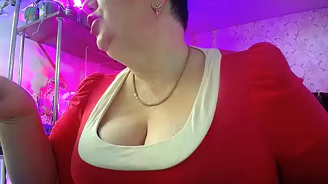 Snapshot of _Sweet_Woman chatting on 03-22-25, 05:28  Sweet Woman online show from 03-22-25, 05:28