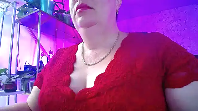 Snapshot of _Sweet_Woman chatting on 09-15-25, 04:23  Sweet Woman online show from 09-15-25, 04:23