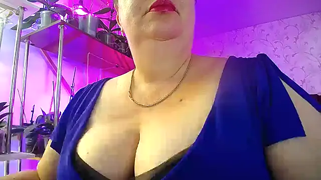 Snapshot of _Sweet_Woman chatting on 09-21-25, 04:58  Sweet Woman online show from 09-21-25, 04:58