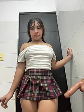 melyescobar online show from 05-07-26, 02:39