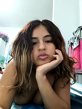 Suavecita2 online show from 11-08-25, 11:14