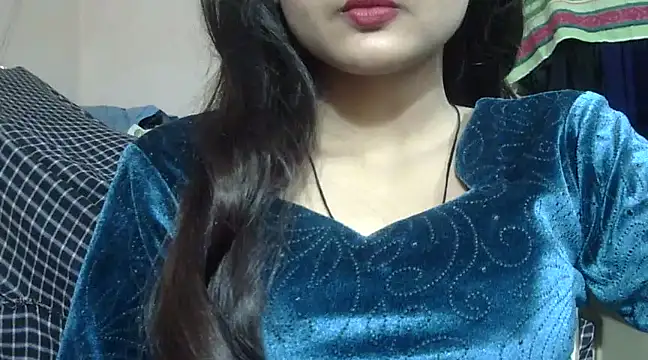 Snapshot of Aayesha chatting on 12-04-24, 07:50 Aayesha online show from 12-04-24, 07:50