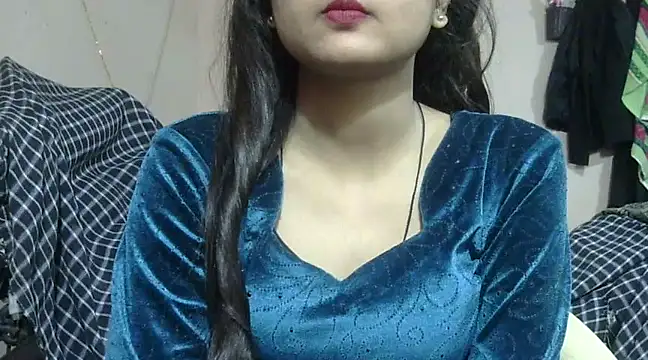 Snapshot of Aayesha chatting on 12-05-24, 03:59 Aayesha online show from 12-05-24, 03:59