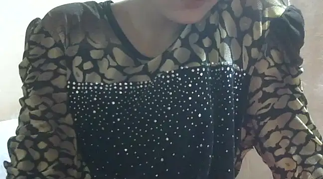 Snapshot of Aayesha chatting on 02-15-25, 04:47 Aayesha online show from 02-15-25, 04:47