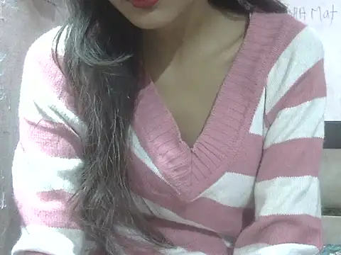 Snapshot of Aayesha chatting on 11-21-25, 04:22 Aayesha online show from 11-21-25, 04:22