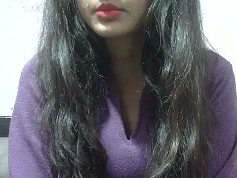Snapshot of Aayesha chatting on 11-23-25, 05:07 Aayesha online show from 11-23-25, 05:07