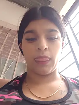 naughty-girl01 online show from 12-17-24, 01:38