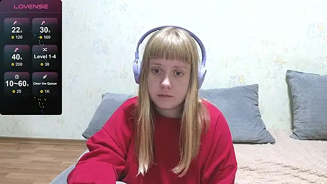 Snapshot of June_shy0 chatting on 06-24-26, 07:51 June shy0 online show from 06-24-26, 07:51