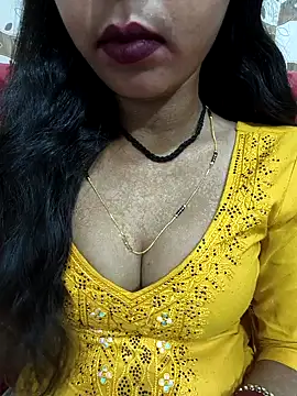 Snapshot of Sharmila-Singh chatting on 06-11-26, 06:50 Sharmila-Singh online show from 06-11-26, 06:50