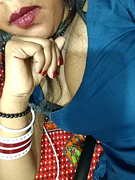 Snapshot of Sharmila-Singh chatting on 06-20-26, 07:27 Sharmila-Singh online show from 06-20-26, 07:27
