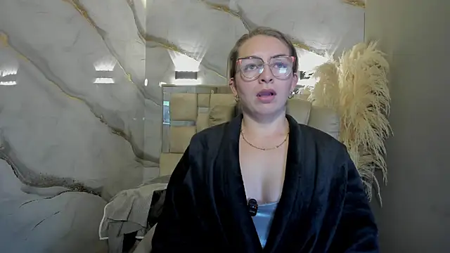  isaabellaa online show from 07-28-26, 06:20