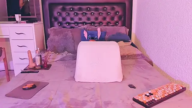 billiesimons2 online show from 03-31-26, 05:46