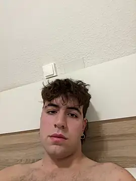 Snapshot of sergiio02 chatting on 12-26-24, 11:24 sergiio02 online show from 12-26-24, 11:24