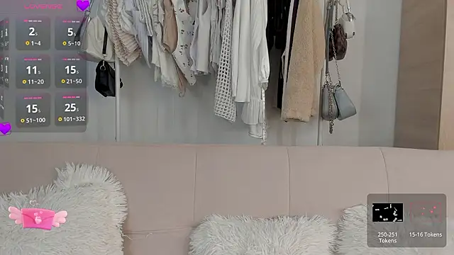 Sweetnaughtygirl  online show from 03-07-26, 12:18