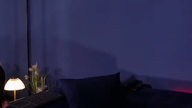 Olivia Collins1 online show from 02-21-26, 12:22