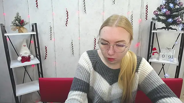 BeatriceFly online show from 01-09-25, 06:27