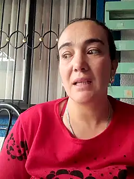 skayhot  online show from 12-18-24, 04:39