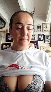 skayhot  online show from 01-19-25, 05:28