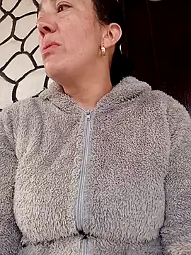 skayhot  online show from 02-16-25, 11:49