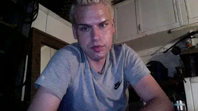 Dreagon79 online show from 05-11-26, 05:43