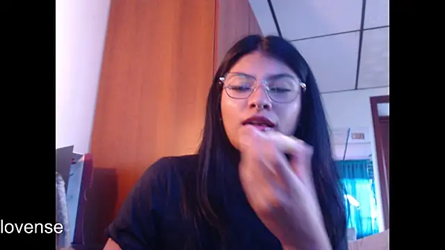 hanna beili online show from 07-28-26, 08:52
