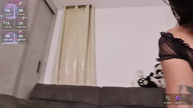Snapshot of miss_valery2 chatting on 05-01-26, 06:29 miss valery2 online show from 05-01-26, 06:29