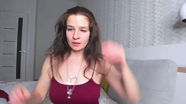 Snapshot of Clear_Angel chatting on 02-16-25, 07:16 Clear Angel online show from 02-16-25, 07:16