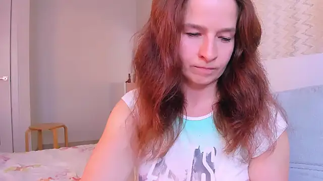 Snapshot of Clear_Angel chatting on 09-25-25, 03:05 Clear Angel online show from 09-25-25, 03:05
