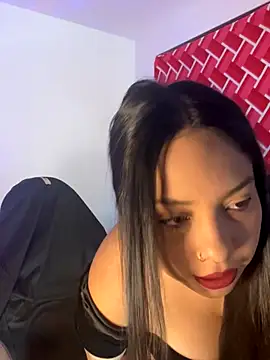 emiily15   online show from 09-15-25, 05:57