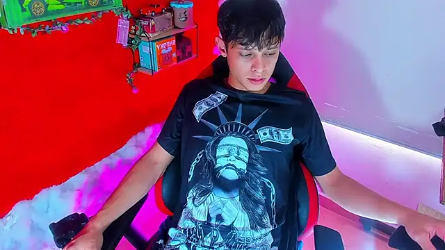 LilOwen  online show from 09-08-25, 08:08