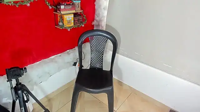 LilOwen  online show from 10-12-25, 06:51