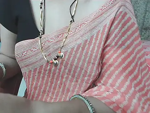 sunitha-3 online show from 10-10-25, 04:39