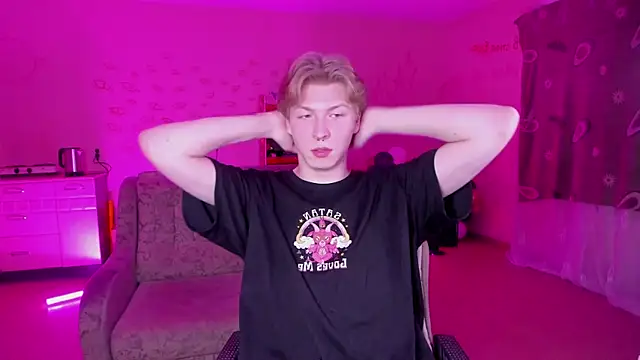 Snapshot of TheMikeSever chatting on 01-21-25, 06:12 TheMikeSever online show from 01-21-25, 06:12