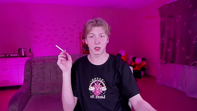 Snapshot of TheMikeSever chatting on 01-23-25, 04:59 TheMikeSever online show from 01-23-25, 04:59