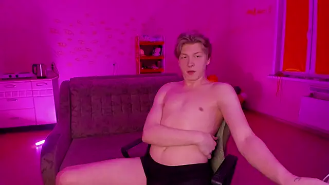 Snapshot of TheMikeSever chatting on 02-10-25, 08:00 TheMikeSever online show from 02-10-25, 08:00