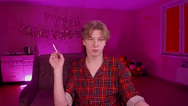 Snapshot of TheMikeSever chatting on 02-23-25, 07:07 TheMikeSever online show from 02-23-25, 07:07