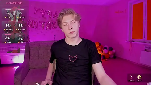 Snapshot of TheMikeSever chatting on 02-24-25, 04:58 TheMikeSever online show from 02-24-25, 04:58