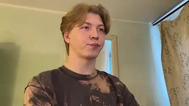 Snapshot of TheMikeSever chatting on 09-30-25, 02:16 TheMikeSever online show from 09-30-25, 02:16