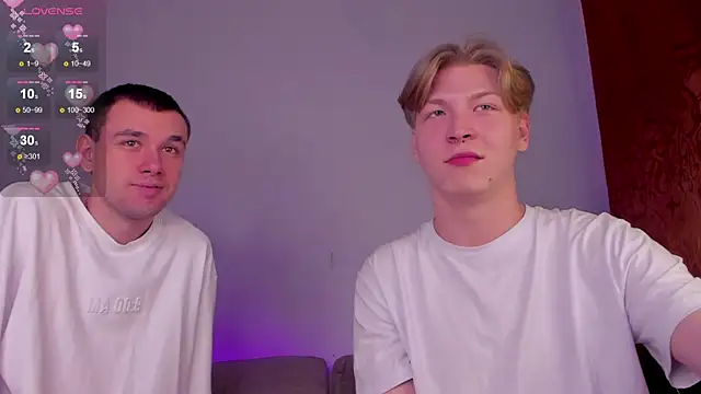 Snapshot of TheMikeSever chatting on 11-06-25, 07:37 TheMikeSever online show from 11-06-25, 07:37