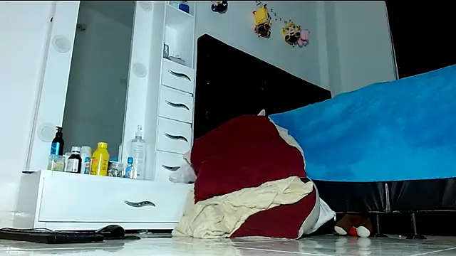 Deleon1995 online show from 02-28-25, 07:03