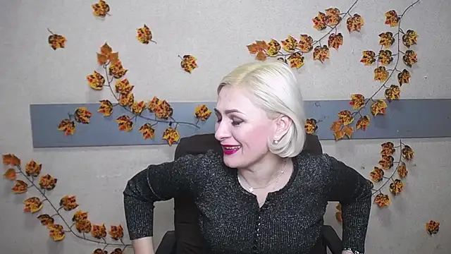 OliviaHorst online show from 12-12-24, 06:25