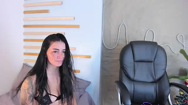 Snapshot of Sofia__rivera chatting on 12-18-24, 07:41 Sofia  rivera online show from 12-18-24, 07:41