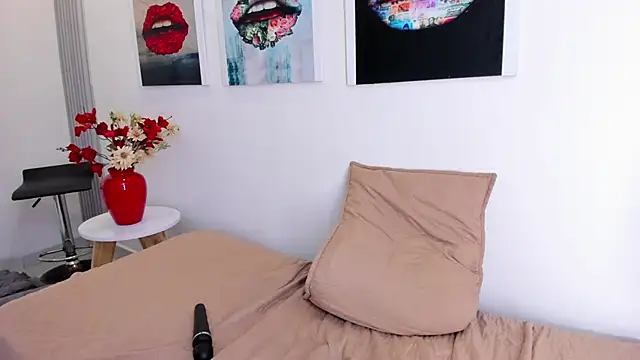 Snapshot of Sofia__rivera chatting on 01-09-25, 10:20 Sofia  rivera online show from 01-09-25, 10:20