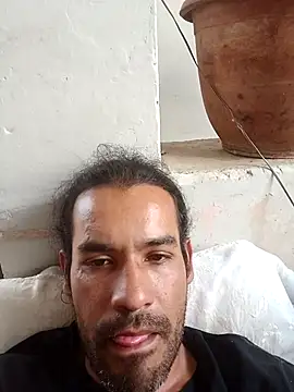 Snapshot of taylorWiiz chatting on 02-23-25, 08:44 taylorWiiz online show from 02-23-25, 08:44