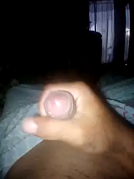 Snapshot of taylorWiiz chatting on 09-16-25, 12:39 taylorWiiz online show from 09-16-25, 12:39