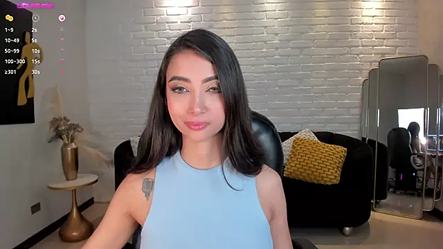 Snapshot of ValeriaVelvet chatting on 01-18-25, 02:55 ValeriaVelvet online show from 01-18-25, 02:55