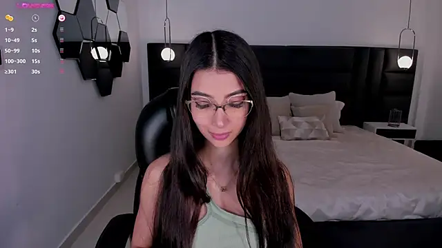 Snapshot of ValeriaVelvet chatting on 01-20-25, 05:59 ValeriaVelvet online show from 01-20-25, 05:59