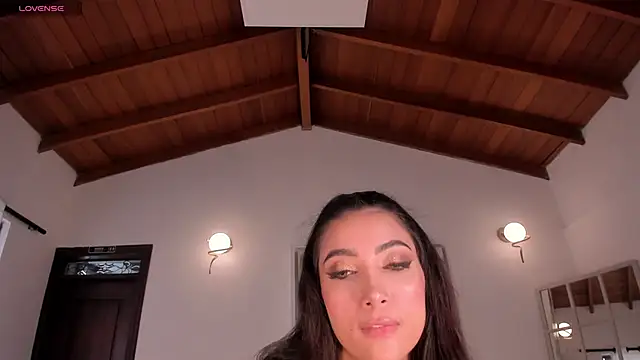 Snapshot of ValeriaVelvet chatting on 02-04-25, 02:53 ValeriaVelvet online show from 02-04-25, 02:53